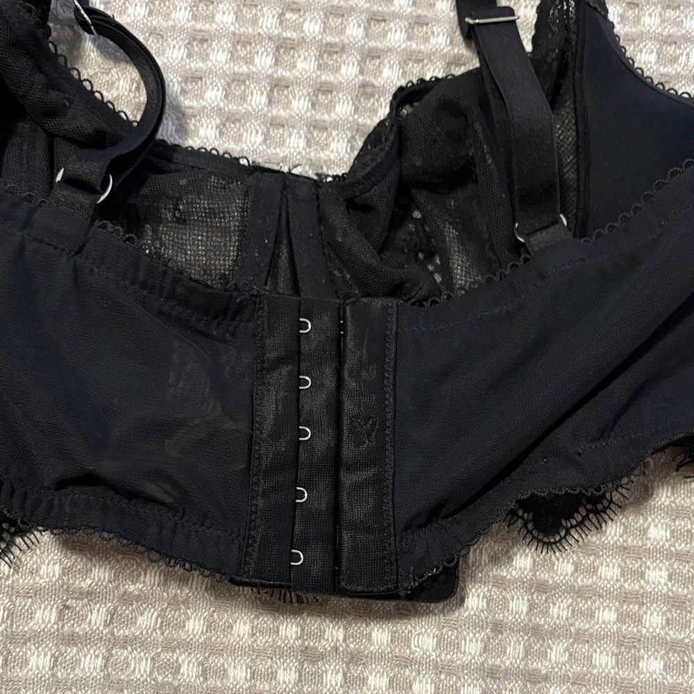 Victorias secret Black Lace Bra 36DD - Picture 2 of 3